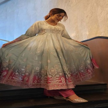 product_thumbnail_img